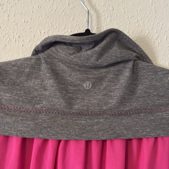 Lululemon lightweight zip up jacket medium - Picture 5 of 6